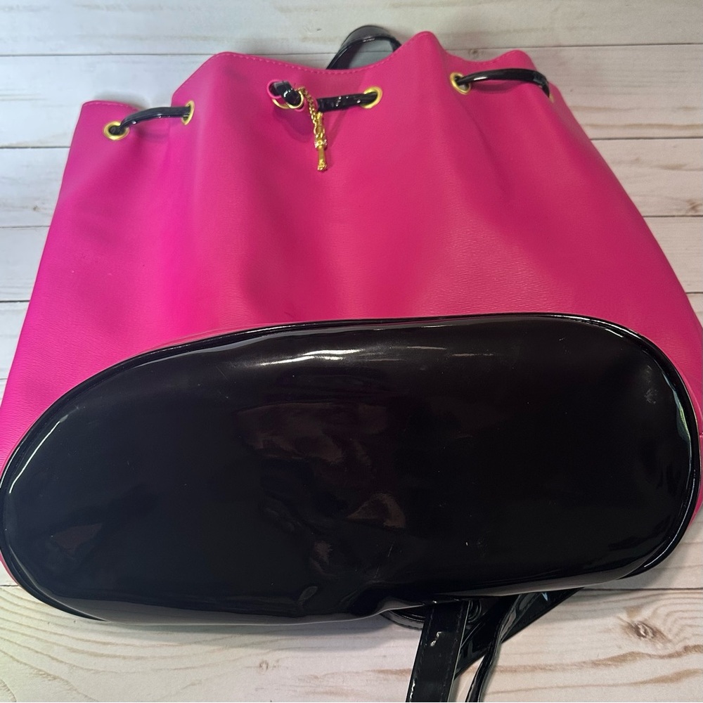 Juicy Couture Vibrant Pink Drawstring Backpack - Picture 5 of 6